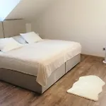 Apartmanovy Dum Sklipek * تروتنوف