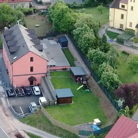 Apartmanovy Dum Sklipek