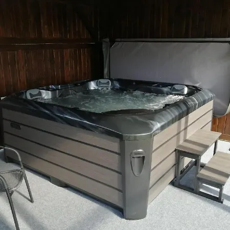 Apartmanovy Dum Sklipek *
