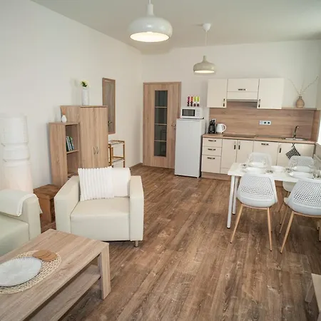 Apartment Apartmanovy Dum Sklipek Trutnov