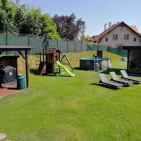 Apartmanovy Dum Sklipek