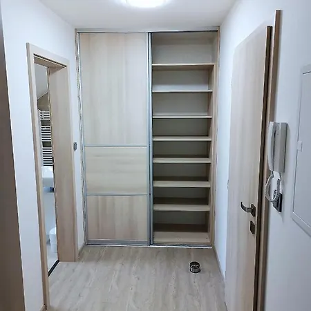 Apartmanovy Dum Sklipek *