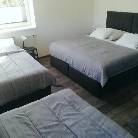 Apartment Apartmanovy Dum Sklipek Trutnov