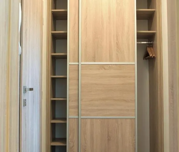 Apartmanovy Dum Sklipek تروتنوف