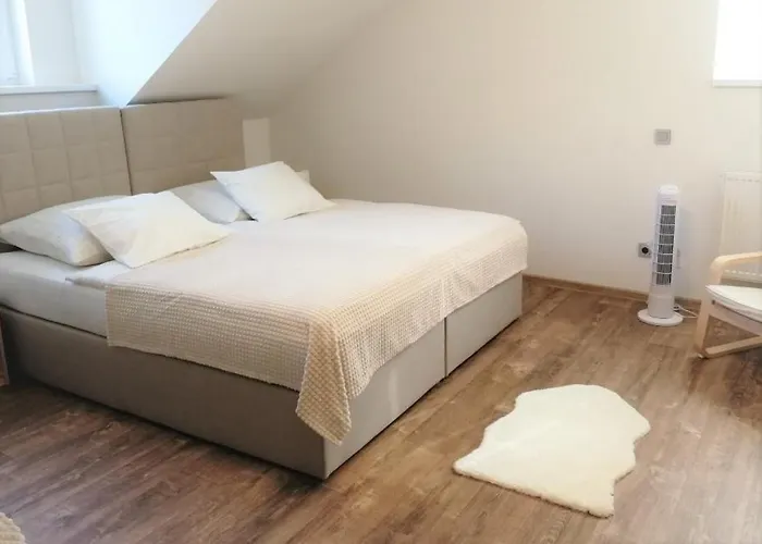 Apartmanovy Dum Sklipek * Trutnov